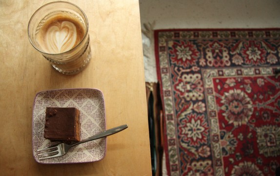 cafe kokko raakakakku snickers 2