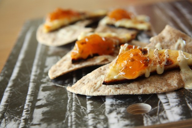 leipomo j martin spelttinäkkäri ja uusivuosi